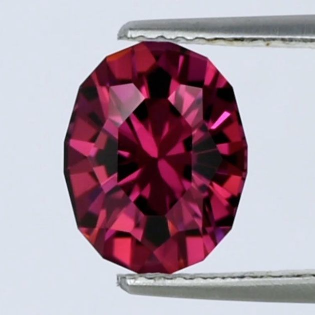 Rhodolite garnet - 3,58 ct