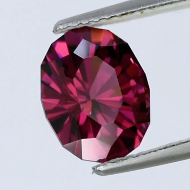 Rhodolite garnet - 3,58 ct