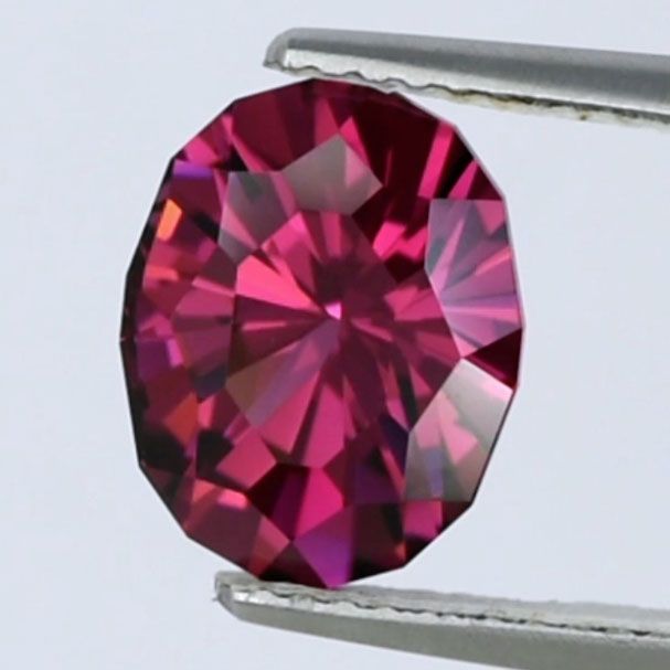 Rhodolite garnet - 3,58 ct