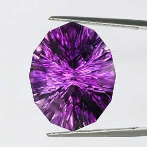 Fantasy cut amethyst - 24.22 carats