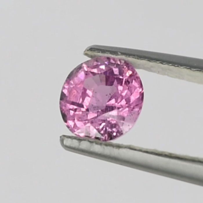 Sapphire, unheated, pink - 1,17 ct