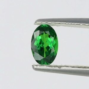Tsavorite - 0,59 ct